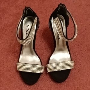 Touch of Nina high heels